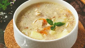 BELA ČORBA ZBOG KOJE ĆETE SIPATI TANJIR VIŠE Ista kao ona kafanska