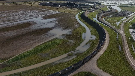 DALEKOVOD PAO NA VOZ! Jeziva nesreća u Nemačkoj, ima povređenih!