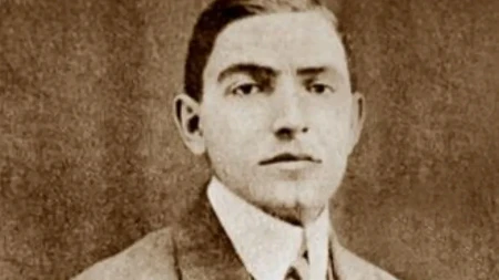 Dok je ženu varao, naš kralj nije očekivao da će dobiti sina: Trebao da bude i on kralj, pa skončao zaboravljen u bedi