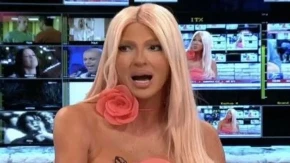 "NISAM VERNIK U TRADICIONALNOM SMISLU, LAKŠE JE PRIKLONITI SE VEĆINI" Jelena Karleuša na Pinku progovorila o hrišćanstvu! 
