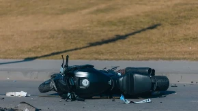 POGINUO MOTOCIKLISTA U TUNELU NA AUTO-PUTU A6 Stradao na licu mesta