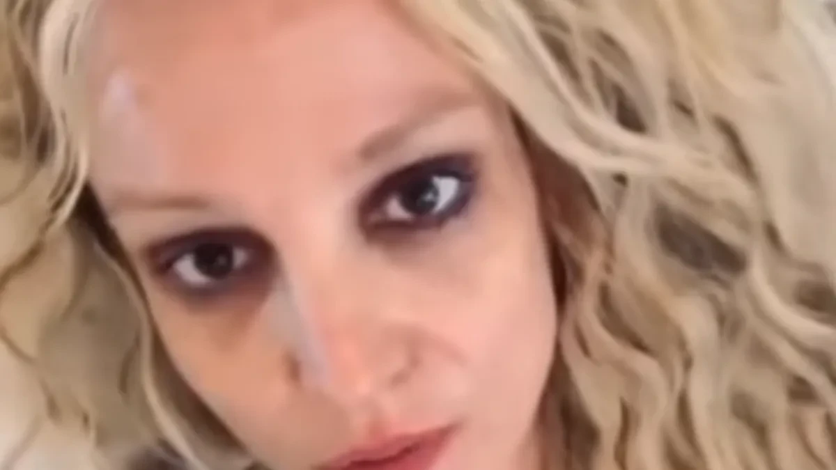 BRITNI SPIRS JE NA REHABILITACIJI Uznemirujuće tvrdnje bliskih ljudi dospele u javnost, pominju drogu 