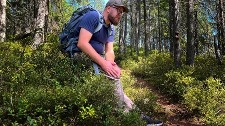 USRED ŠUME SU UGLEDALI KONZERVU KAKO VIRI IZ ZEMLJE Kada su pogledali u nju shvatili su da su BOGATI, a onda se dogodilo nešto NEVEROVATNO