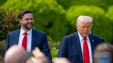 RASKOL U BELOJ KUĆI! Sukob Trampa i Vensa