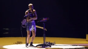 Šta je to stavio na zube, dijamante? Nakit Džastina Bibera obara sa nogu, da li zbog njega nije mogao da peva ili?