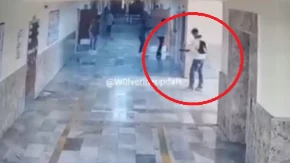 POJAVIO SE HOROR SNIMAK IZ ŠKOLE! Bivši učenik puca na đake, oni beže, žena pada pogođena! (VIDEO)