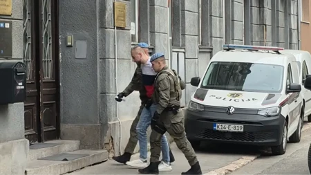 TUKLI GA ŠIPKAMA I SNIMALI MOBILNIM TELEFONOM Detalji stravičnog zločina u Sarajevu  