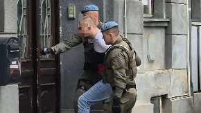 SINA ESTRADNOG MENADŽERA NAPUDERISAO PA PRETUKAO NASMRT Jezivi detalji ubistva u Sarajevu