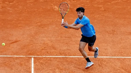 PREBOLEO SINERA Alkaraz lako do pobede na startu Barselone