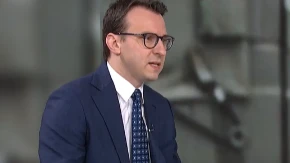 "KRŠE SE PRAVA SRBA" Petković: Na srpskim ambulantama protivpravno i suprotno svim dogovorima postavljene nove table sa obeležjima prištinskih institucija