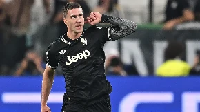 ŠTA SE DEŠAVA SA SRBINOM? Direktor Juventusa se oglasio zbog Vlahovića: Ne očekujte ništa...