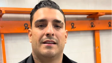 OSVANULA FOTOGRAFIJA IZ PORODIČNOG DOMA LAZIĆA Darko uz njega leči tugu: "Moja snaga" 