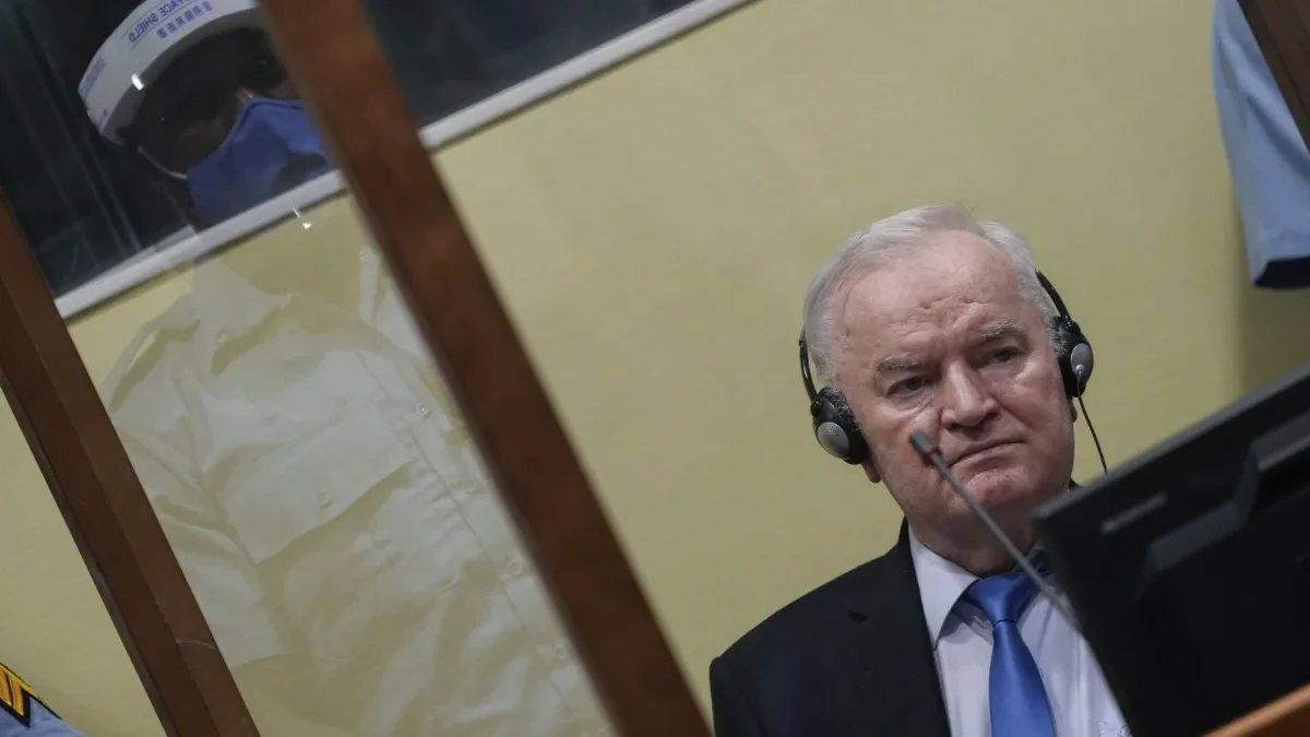 RATKO MLADIĆ DOŽIVEO MOŽDANI UDAR U teškom je stanju