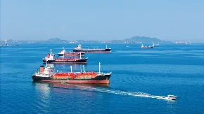 171 tanker promenio pravac - Ormuski moreuz blokiran, svi traže naftu na drugoj strani (FOTO)