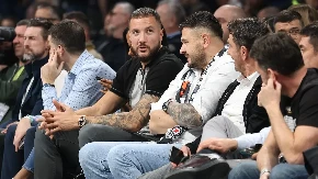 JEDAN PROBLEM MANJE ZA CRNO-BELE Žofri Lovernj dobija srpski pasoš