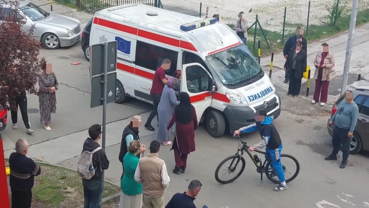 PRVE SLIKE UŽASA U NOVOM PAZARU Žena pala sa terase stambene zgrade, zadobila povrede opasne po život (FOTO)