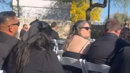 NEZAPAMĆENI SKANDAL NA SVADBI! Gošća se pojavila u ŠOKANTNOJ kombinaciji – mladenci propali u zemlju od stida!