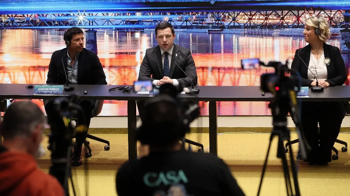 DIREKTOR JERINIĆ SA PREDSTAVNICIMA BALICH WONDER STUDIJA Konferencija za medije u EXPO 2027 Plejgraundu