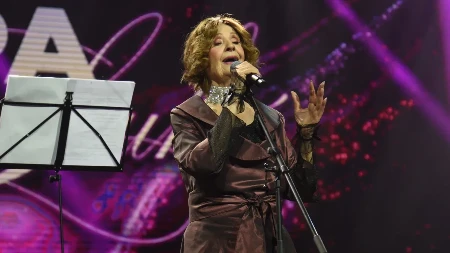 "SVI ZNAJU DA JE KONCERT, NEĆU NIKOME DA ŠALJEM POZIVNICE" Lepa Lukić oštro o kolegama pred spektakl 