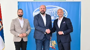 SREMSKI KARLOVCI NE STAJU Potpisana saradnja sa ''Ritmom Evrope''