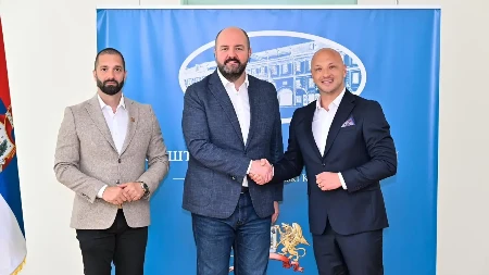 SREMSKI KARLOVCI NE STAJU Potpisana saradnja sa ''Ritmom Evrope''