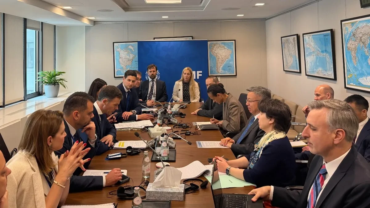 Mali sa MMF-om: Srbija bila spremna na šok i zaštitila građane od povećanja cene nafte