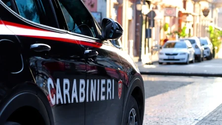 KARABINJERI RAZBILI NARKO-MREŽU U ITALIJI Uhapšeno 13 osoba, zaplenjena tona droge