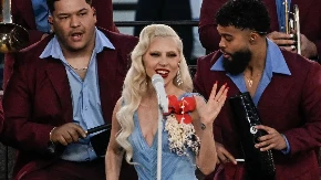 PUCAJU OD HARIZME Svi vole da se druže sa ova 3 horoskopska znaka, beskrajno su zabavni