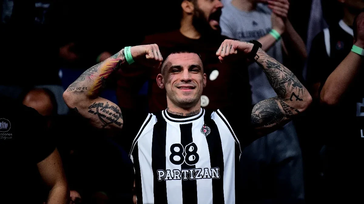 ZAKAZAN SPEKTAKL U BEOGRADU Džoker Ilić se bori protiv Hrvata