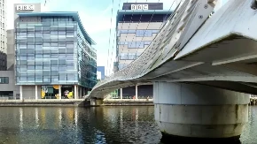 KRIZA TRESE OSTRVO BBC sprema masovne otkaze!