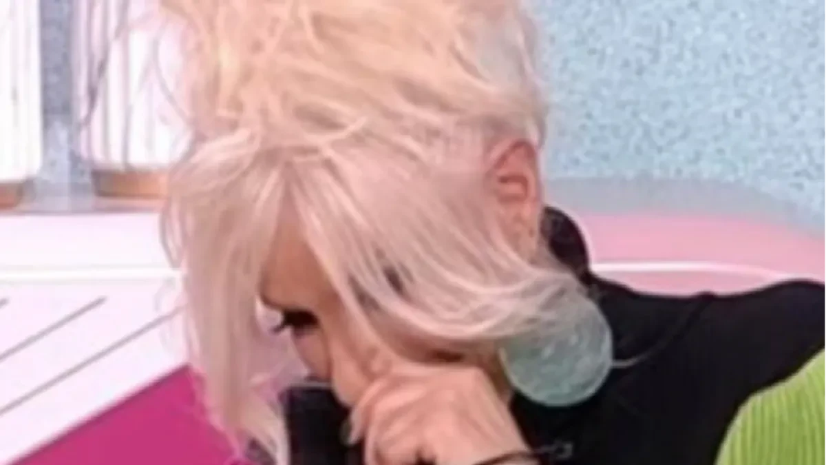 BEZ ZUBA DOŠLA U EMISIJU! Šok pred kamerama, gledaoci ne veruju da ovo vide (FOTO)