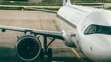 Letenje u trudnoći: Kada je bezbedno, a kada postaje rizik