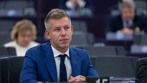 SKANDAL KOJI TRESE MAĐARSKU! „Lažni“ Peter Mađar promenio rezultat izbora – pokrenuta policijska istraga!