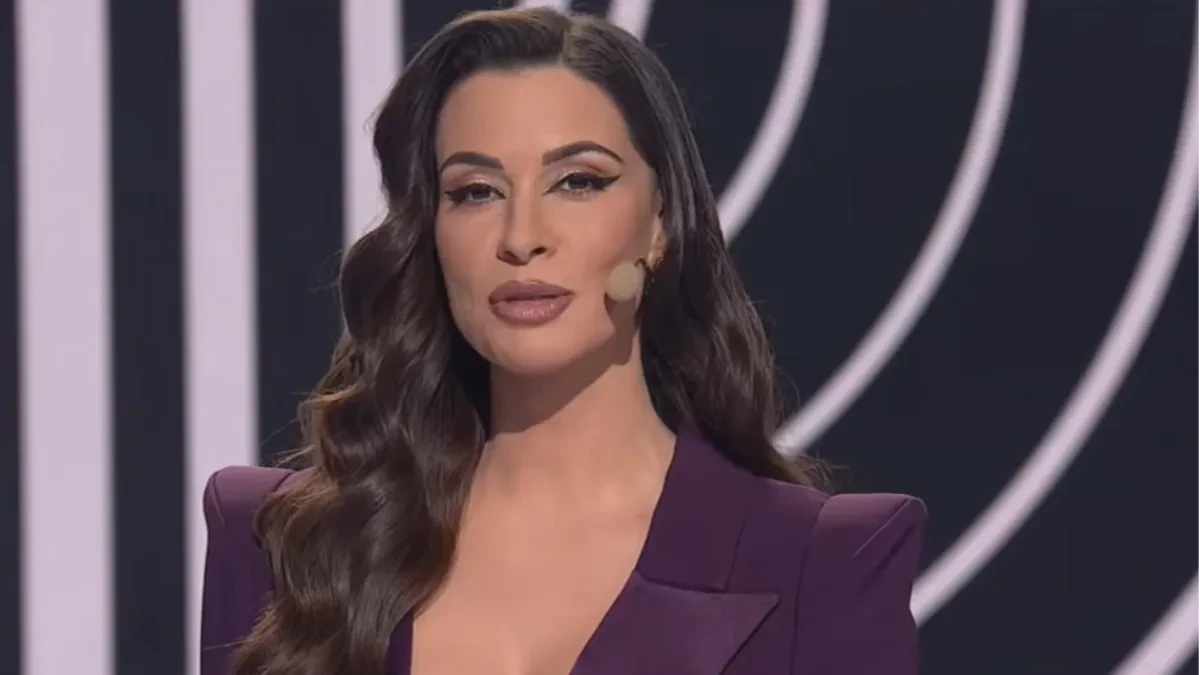 DRAGANI KOSJERINI UZELI EMISIJU NA RTS-U Evo čime se voditeljka bavila pre dolaska na Javni servis, ćutalo se o tome!