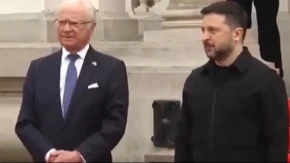 KRALJ ŠVEDSKE "ISKULIRAO" ZELENSKOG Neprijatna scena u Lavovu zabeležena kamerom