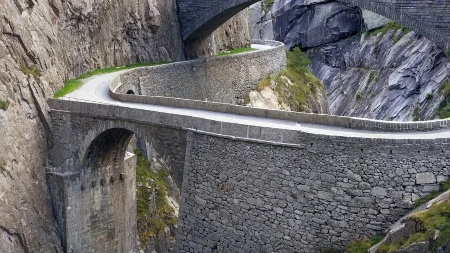 Ne zovu ga slučajno "Đavolji most" - bio je pakao napraviti ga (VIDEO)