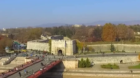 UMRLA JE DOKTORKA DIVNA RADULOVIĆ Ceo srpski grad je zavijen u crno