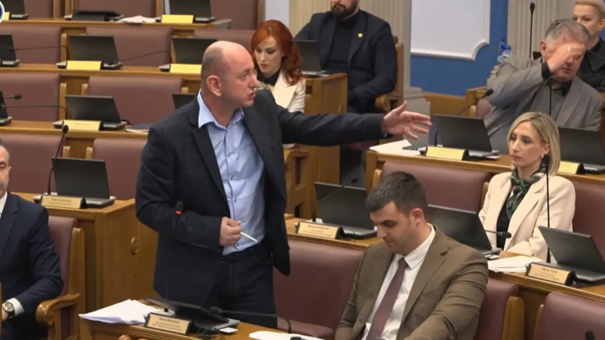 AFERA OKO PROSLAVE 21. MAJA: Knežević prozvao Vladu Crne Gore zbog sumnjive raspodele miliona