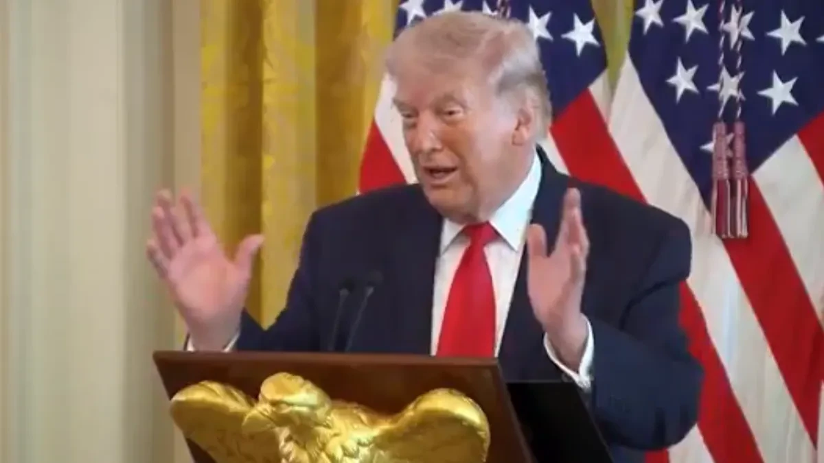 "O DŽEJ DI, GDE SI?" Pogledajte kako Tramp sprda Vensa, svi prasnuli u smeh (VIDEO)