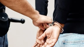 UHAPŠEN OSUMNJIČENI ZA SILOVANJE ŽENE TAKSISTE Napao ju je tokom vožnje kod Merošine