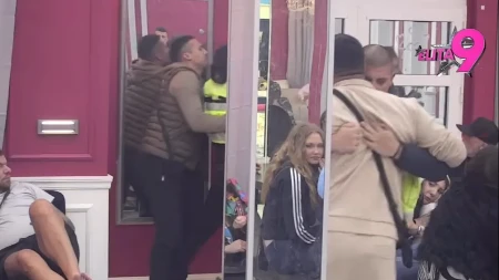 VIKTOR NASRNUO NA ASMINA Zaleteo se ka njemu, niko ne može da ga obuzda! (FOTO)