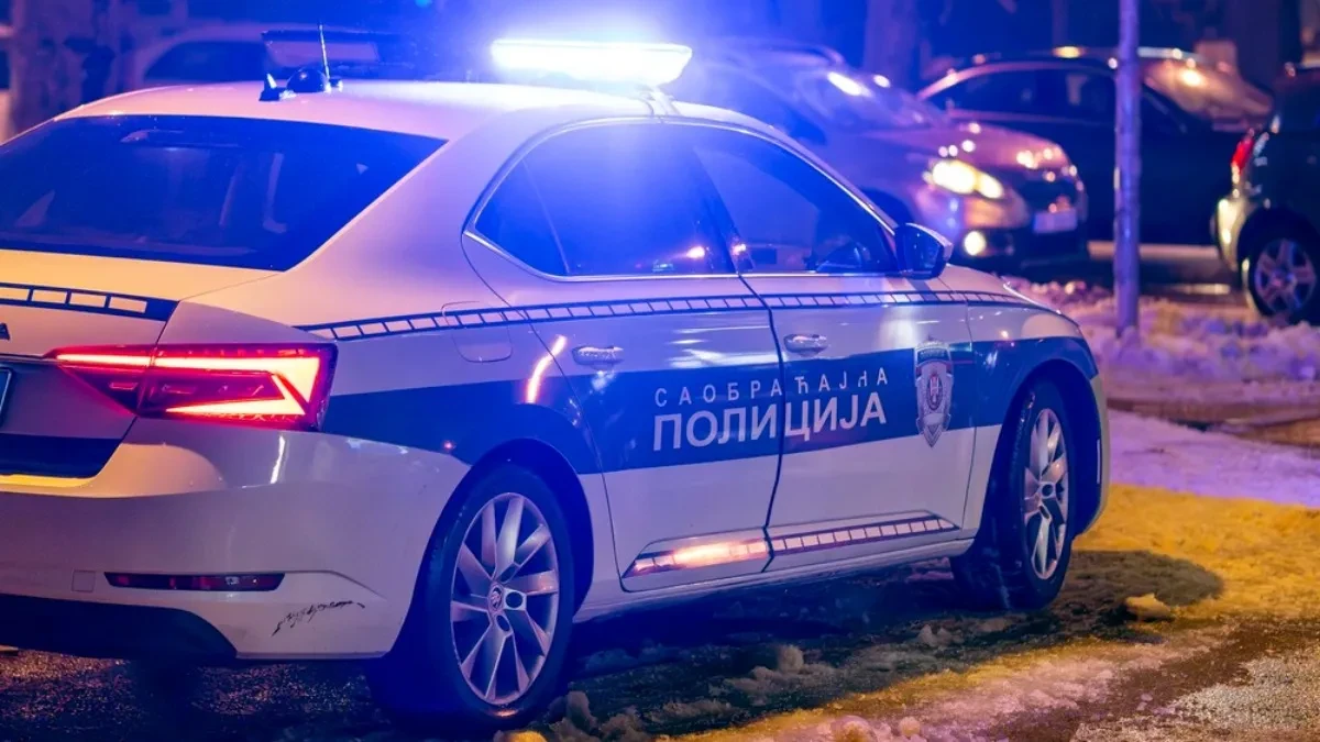 HOROR U BEOGRADU Devojčica (14) povređena na pešačkom prelazu kod Autokomande