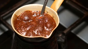 TURČIN OTKRIVA JEDINI PRAVI NAČIN Svi pogrešno kuvaju tursku kafu, ovo je trik za SAVRŠEN ukus