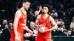 ŠTA KAŽU KLADIONICE? Evo kakve šanse se daju Zvezdi za prolaz u finale plej-in