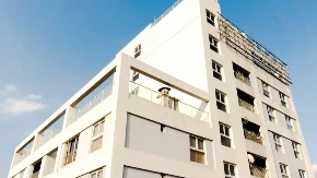 ZANEMELA OD ŠOKA Balkanka se čudom čudi zbog onoga što radi njen komšija Indijac