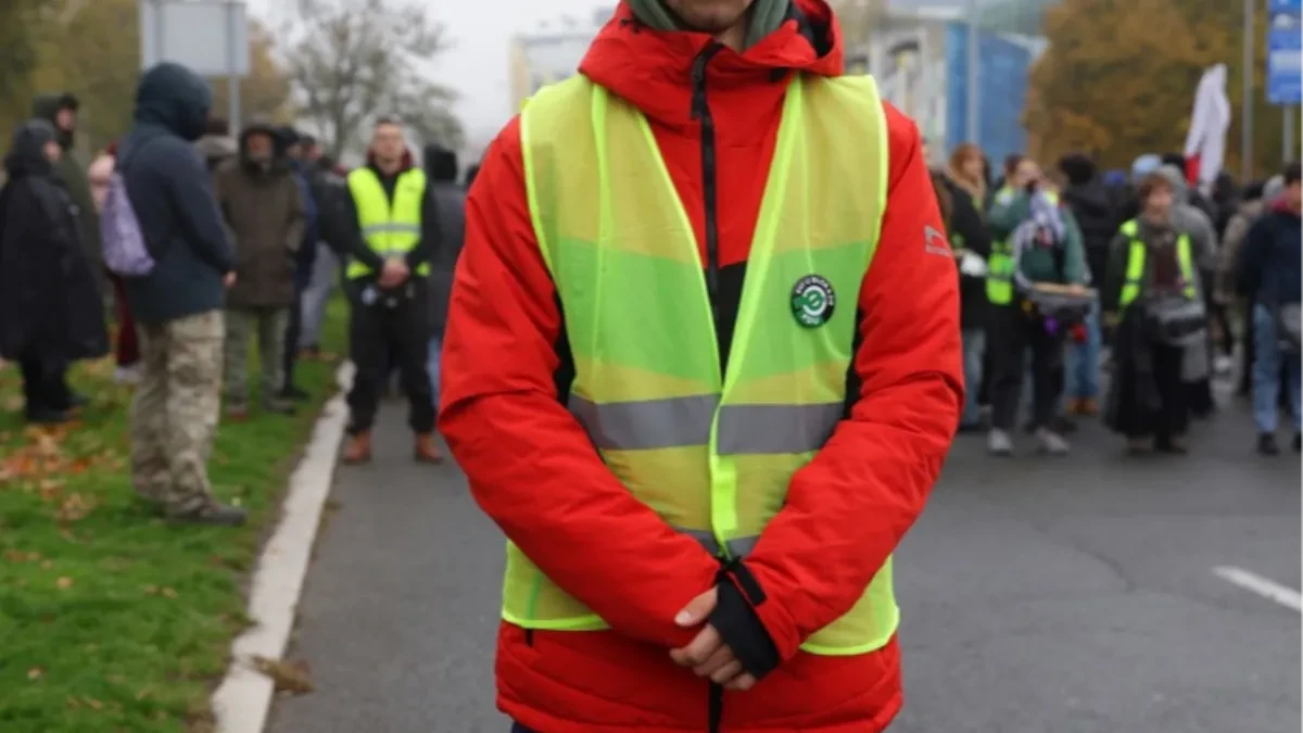 KAD PADNU MASKE: Evo ko su blokaderi i njihovi novinari (VIDEO)