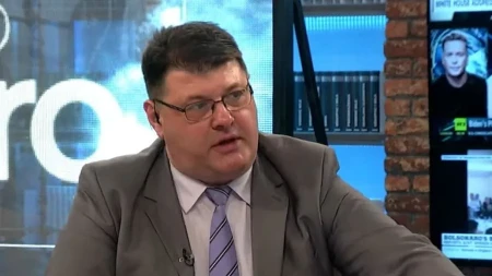 TRPEO NESNOSNE BOLOVE, PA IZVEDEN IZ STUDIJA Ovo su detalji stanja Predraga Sarape 