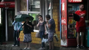 STIŽU NAM KIŠE, PLJUSKOVI I SUNOVRAT TEMPERATURE Hladni dani su pred nama - a za prvi maj NOVI ŠOK