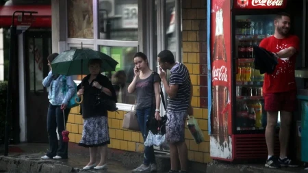 STIŽU NAM KIŠE, PLJUSKOVI I SUNOVRAT TEMPERATURE Hladni dani su pred nama - a za prvi maj NOVI ŠOK