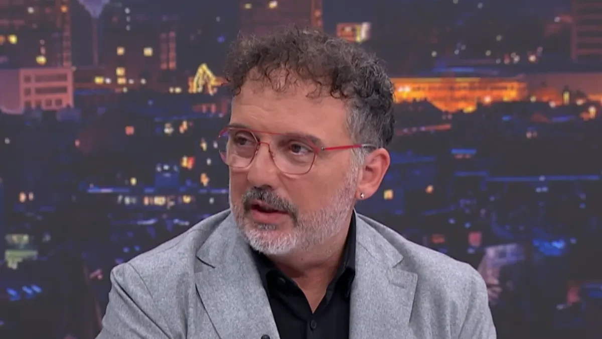 "ZAVRŠIO JE SA KARIJEROM U SRBIJI ZAUVEK" Naša pevačica nikad brutalnije o Toniju Cetinskom! 